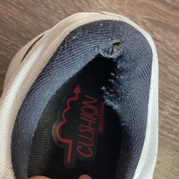 Used Brooks Ghost 13 Sneakers Womens Sz 10 White Running Athletic Shoes - Picture 8 of 12